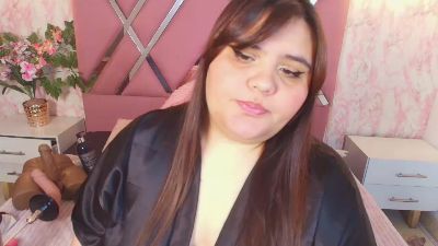 Dolce_pearl live cam on Cam4