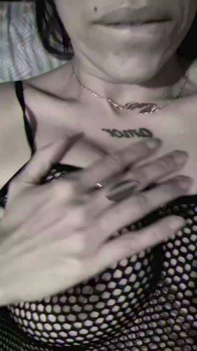 Dolceximee live cam on Cam4