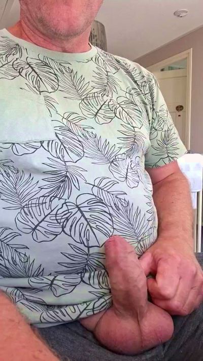 Dolf322 live cam on Cam4