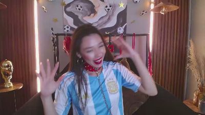 Doll4master live cam on Cam4