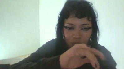 Doll_dollys_ live cam on Cam4