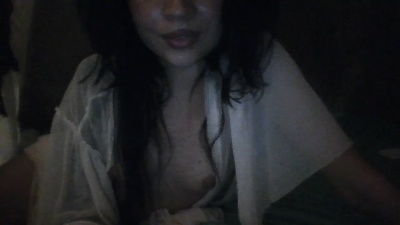 Doll_dollys_ live cam on Cam4