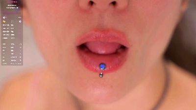 DollyCavell live cam on Cam4