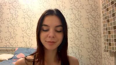 DollyGrilli live cam on Cam4