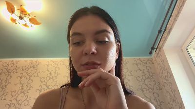 DollyGrilli live cam on Cam4