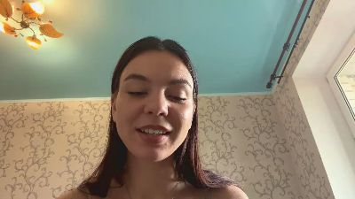 DollyGrilli live cam on Cam4