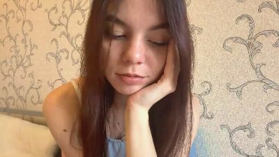 DollyGrilli live cam on Cam4