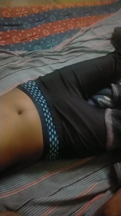 Dolly_2 live cam on Cam4