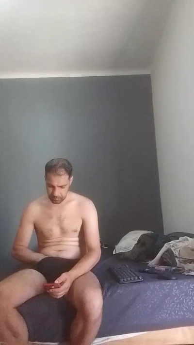 DomMasterextrem live cam on Cam4
