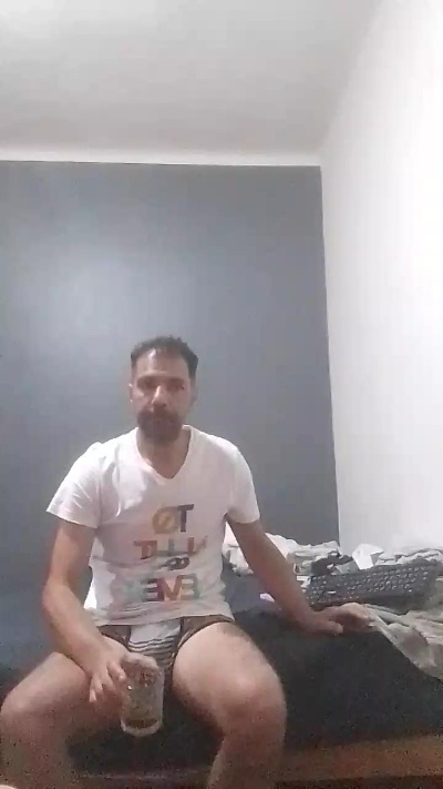 DomMasterextrem live cam on Cam4