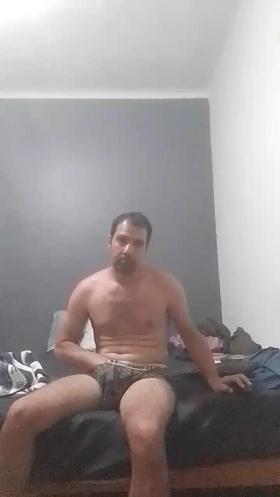 DomMasterextrem live cam on Cam4