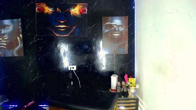 DominantDoll_D live cam on Cam4