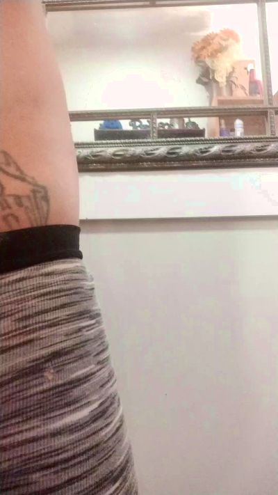 Dominic334 live cam on Cam4