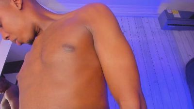 DominicSccott24 live cam on Cam4