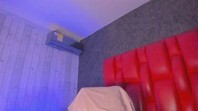 DominicSccott24 live cam on Cam4