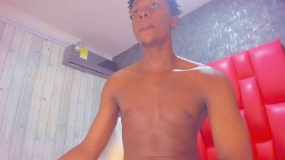 DominicSccott24 live cam on Cam4