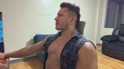 DominicVeins live cam on Cam4