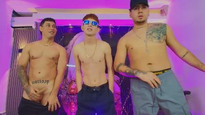 Dominic_Max live cam on Cam4
