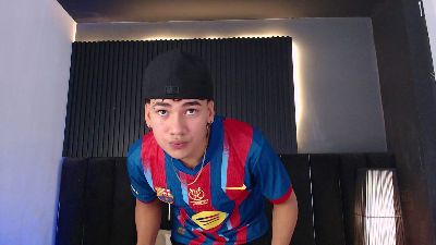 Dominic_ghost live cam on Cam4