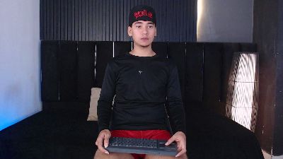 Dominic_ghost live cam on Cam4