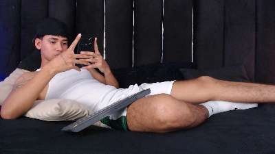 Dominic_ghost live cam on Cam4