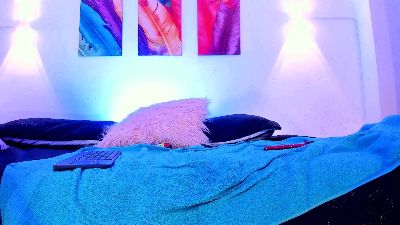 DominikVega live cam on Cam4