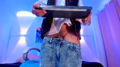 DominikVega live cam on Cam4