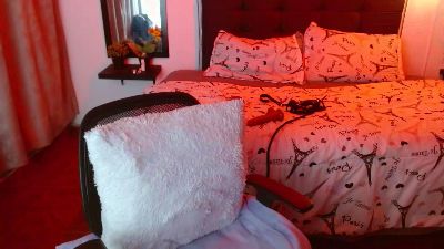 Dominik_girl live cam on Cam4