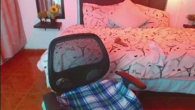 Dominik_girl live cam on Cam4