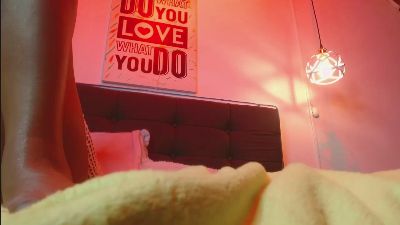 Dominik_girl live cam on Cam4