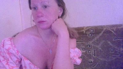 DomixDomi live cam on Cam4
