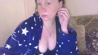 DomixDomi live cam on Cam4