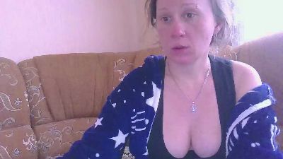 DomixDomi live cam on Cam4