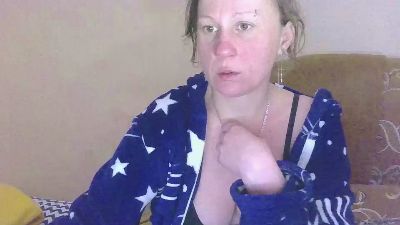 DomixDomi live cam on Cam4