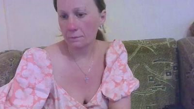 DomixDomi live cam on Cam4
