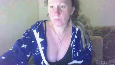 DomixDomi live cam on Cam4