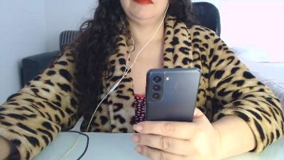 DommeCindy live cam on Cam4