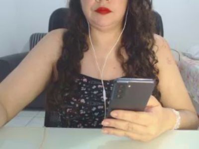 DommeCindy live cam on Cam4