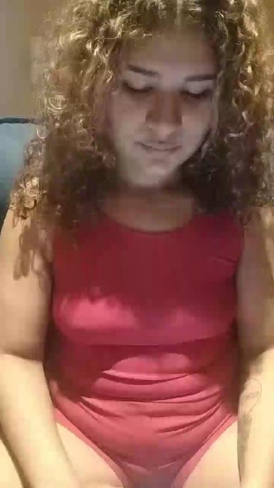 Dommenovinha live cam on Cam4