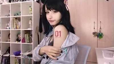 Domo_San live cam on Cam4