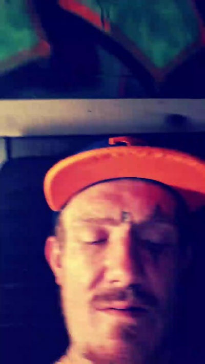 DonChalant65 live cam on Cam4