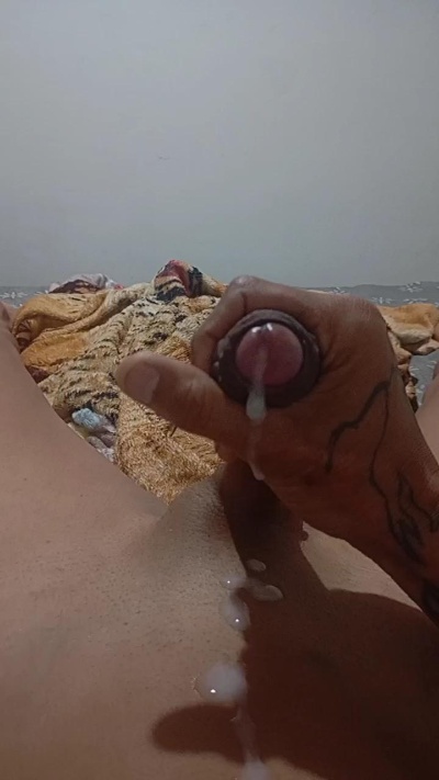DonM37 live cam on Cam4