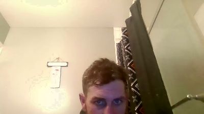 Dongerson222 live cam on Cam4