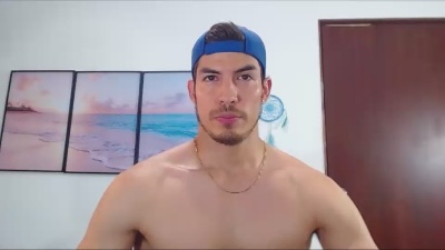 Doni_Motta live cam on Cam4
