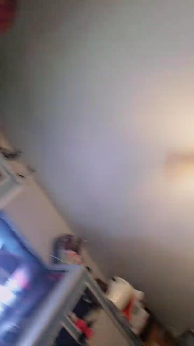 Dontbejelly2 live cam on Cam4