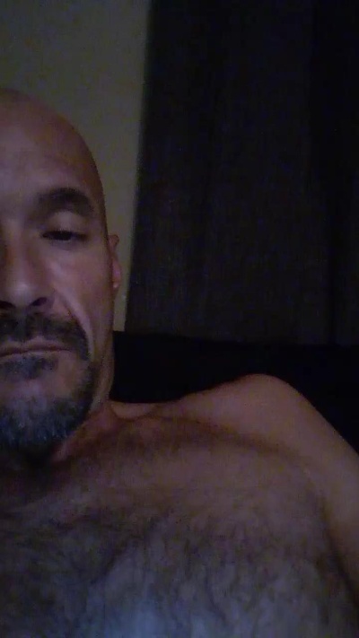 Donzilla402 live cam on Cam4
