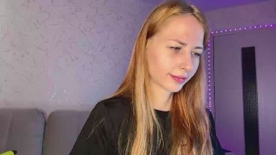 DoraDori live cam on Cam4