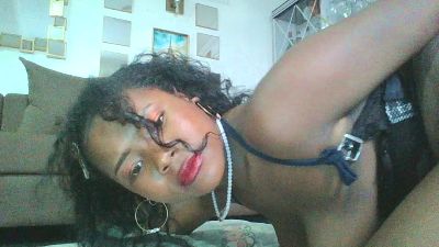 Dorachoco live cam on Cam4
