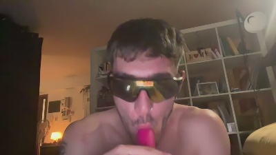 Dorian3232 live cam on Cam4