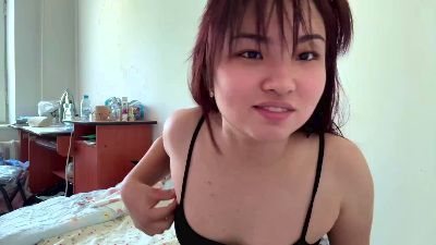 DorothaTieng live cam on Cam4
